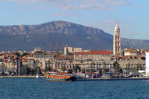 Apartment House Jerko Kaštela المظهر الخارجي الصورة