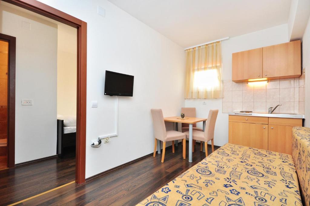 Apartment House Jerko Kaštela المظهر الخارجي الصورة