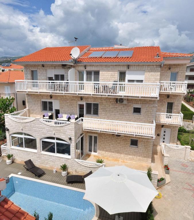 Apartment House Jerko Kaštela المظهر الخارجي الصورة
