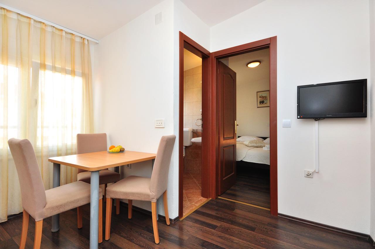 Apartment House Jerko Kaštela المظهر الخارجي الصورة